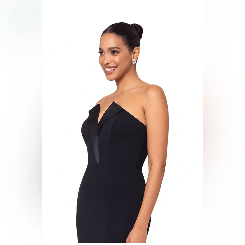 NEW Betsy & Adam Strapless Tuxedo Gown – Black | Size 14